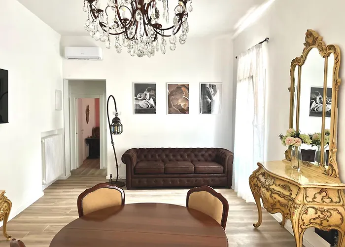 Airoldi Palace Apartment